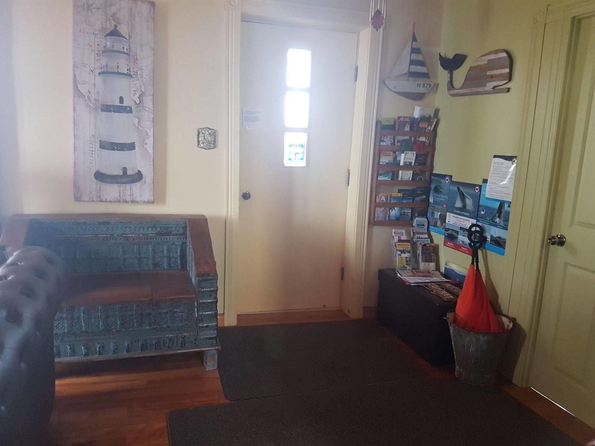 Gite Au Vieux Pommier Tadoussac Eksteriør billede