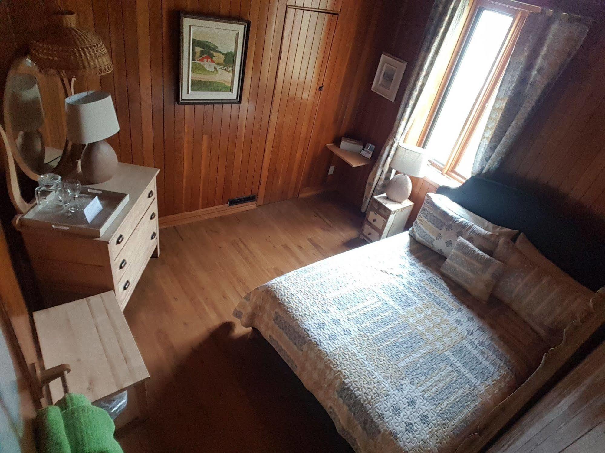 Gite Au Vieux Pommier Tadoussac Eksteriør billede