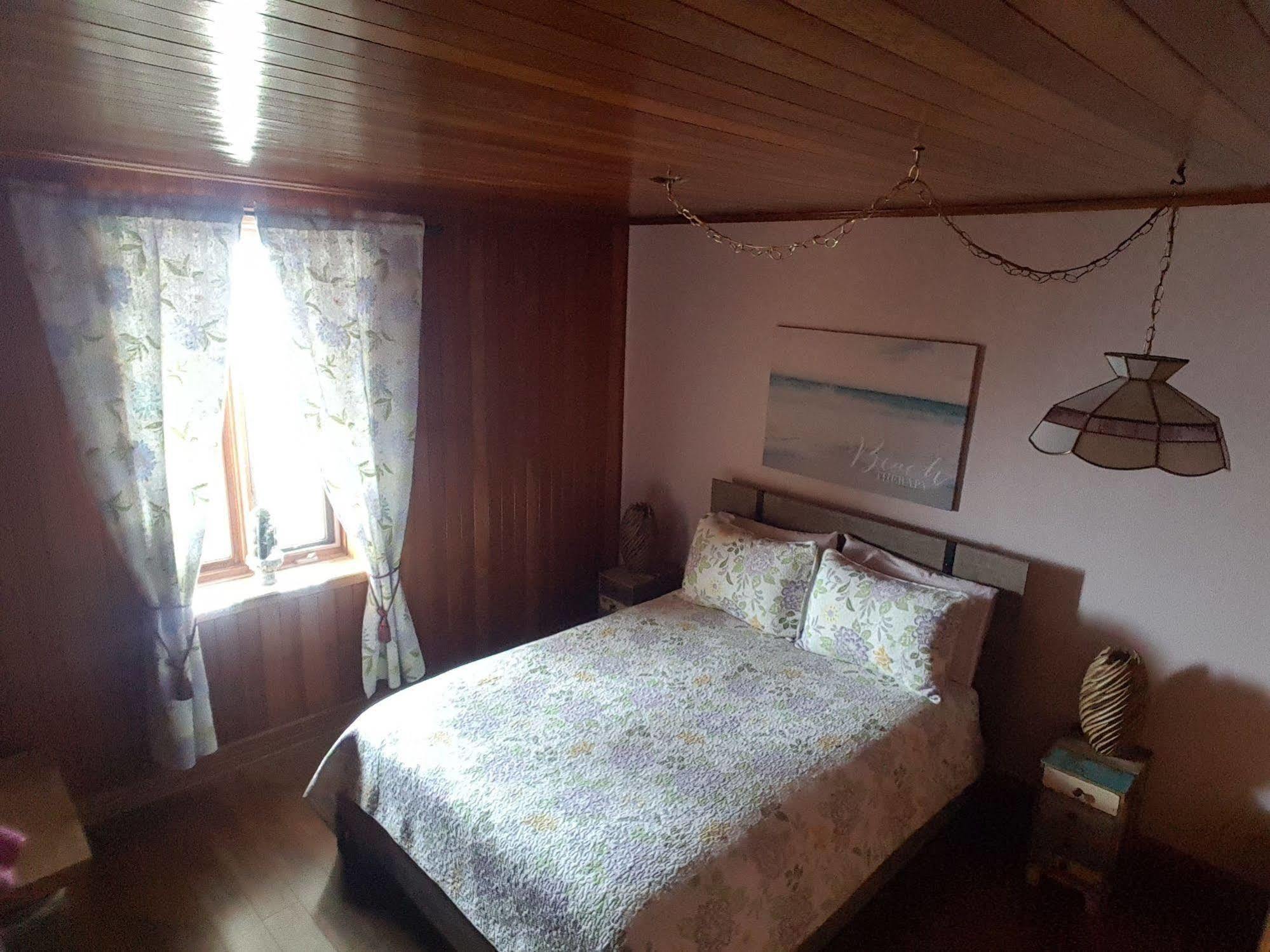 Gite Au Vieux Pommier Tadoussac Eksteriør billede